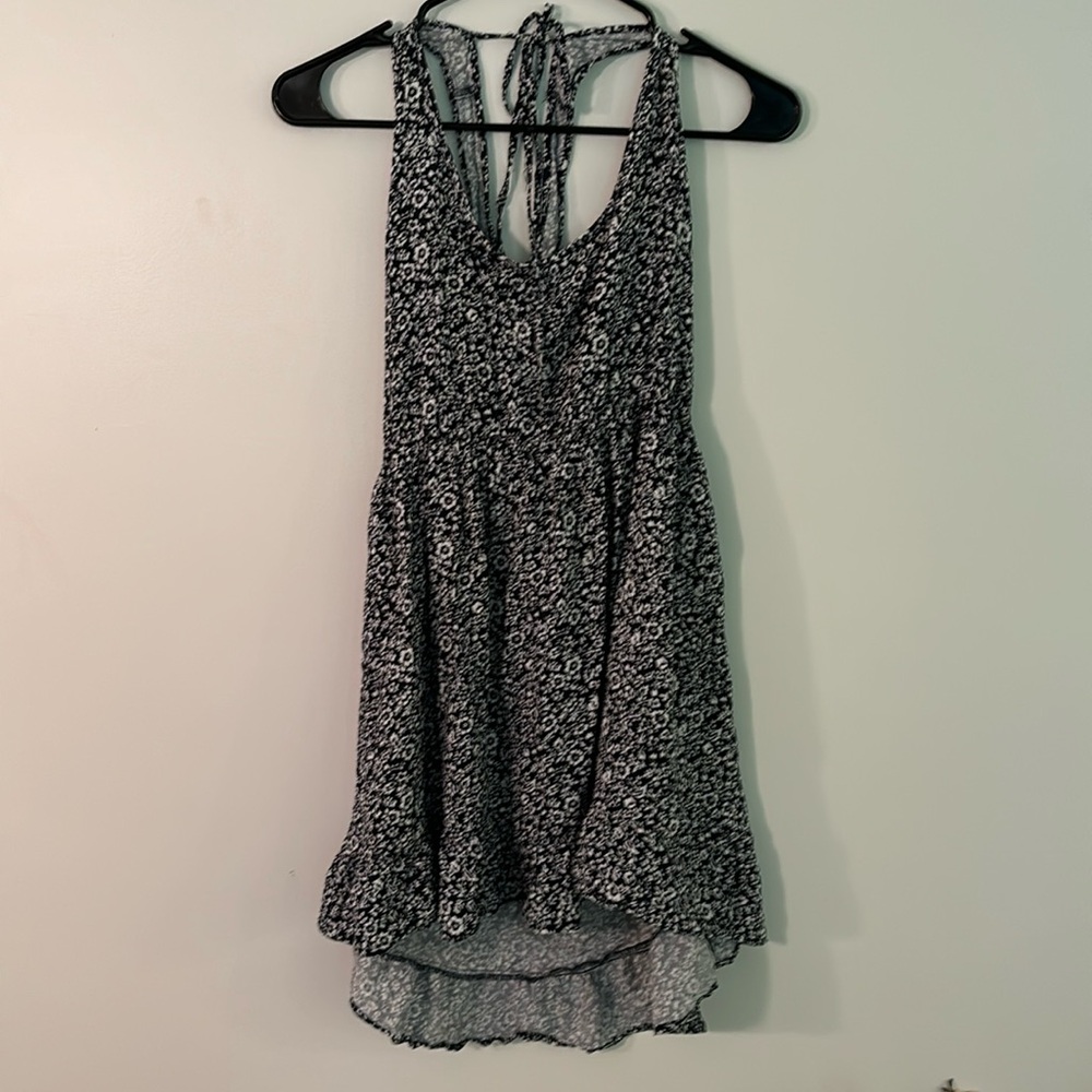 Never worn short skirt dress really cute floral pattern